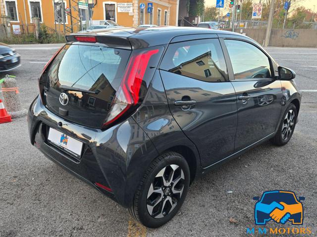 TOYOTA Aygo usata, con Autoradio