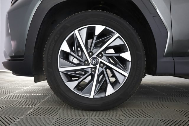 HYUNDAI Tucson usata 8