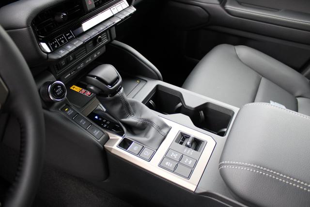 TOYOTA Land Cruiser usata, con Controllo trazione