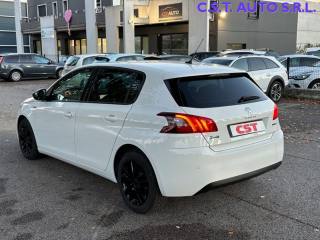 PEUGEOT 308 usata, con Boardcomputer