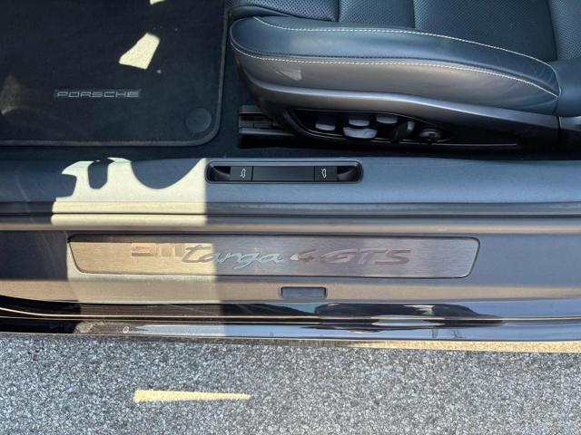 PORSCHE 911 usata, con Cruise Control