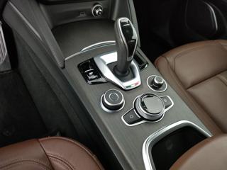 ALFA ROMEO Stelvio usata, con Controllo trazione