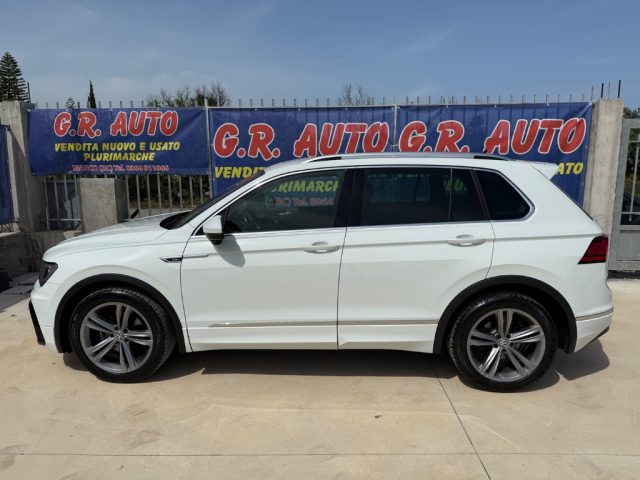 VOLKSWAGEN Tiguan usata, con Autoradio