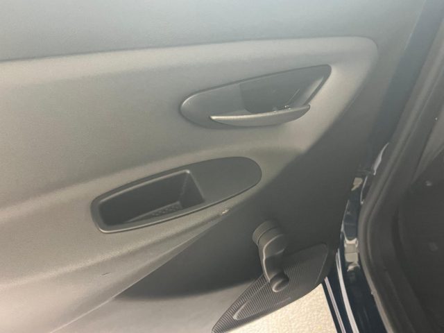 LANCIA Ypsilon usata 10