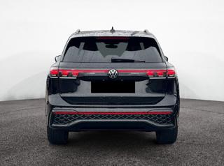 VOLKSWAGEN Tiguan usata, con Autoradio