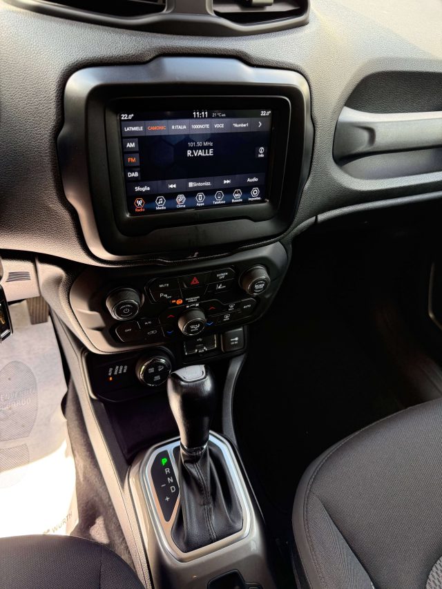 JEEP Renegade usata, con USB