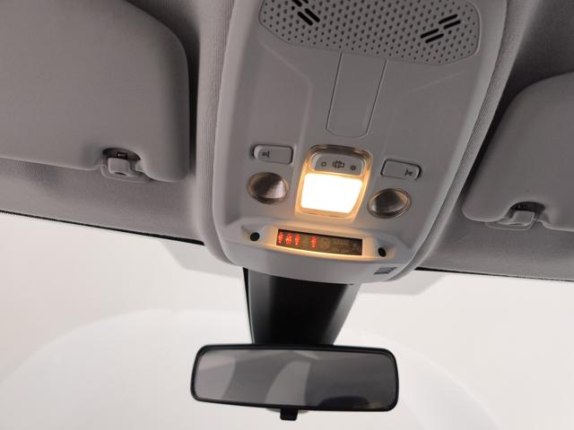 PEUGEOT 208 usata, con Autoradio digitale