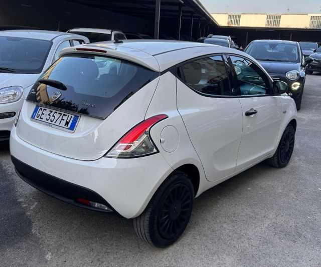 LANCIA Ypsilon usata, con Boardcomputer