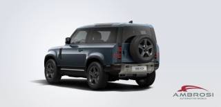 LAND ROVER Defender usata 2