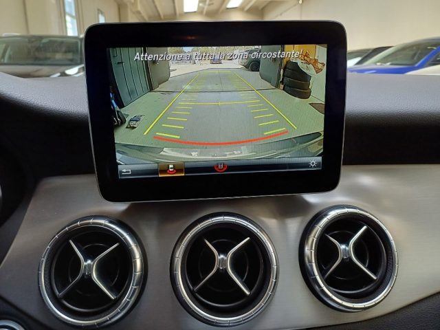 MERCEDES-BENZ CLA 200 usata, con Sedili sportivi