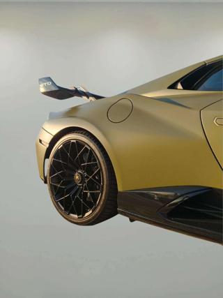 LAMBORGHINI Huracan usata 8