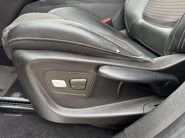 RENAULT Scenic usata, con Cronologia tagliandi