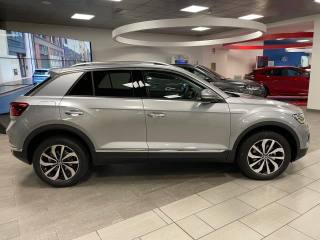 VOLKSWAGEN T-Roc usata, con Volante in pelle