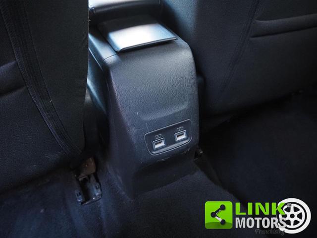 PEUGEOT 2008 usata 32