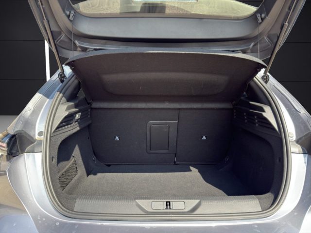 PEUGEOT 308 usata, con Isofix