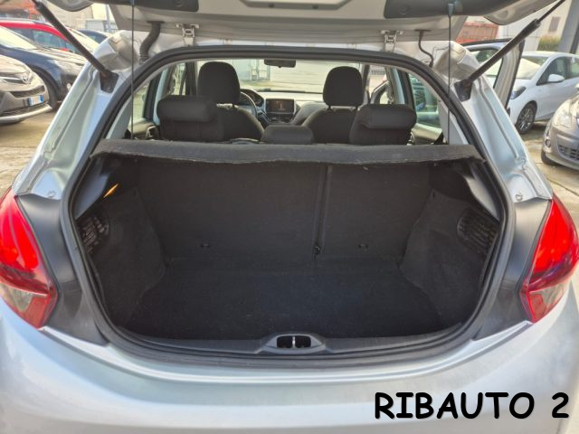 PEUGEOT 208 usata, con Lettore CD