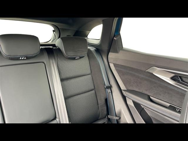 RENAULT Austral usata, con Bracciolo