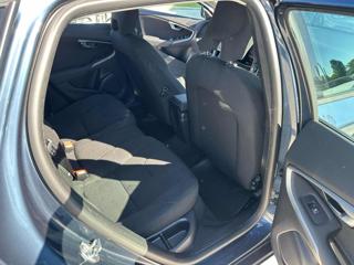 VOLVO V40 usata 24