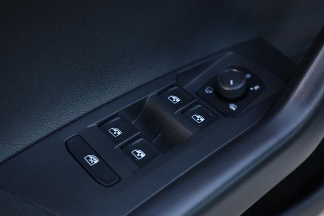 VOLKSWAGEN Taigo usata, con Servosterzo