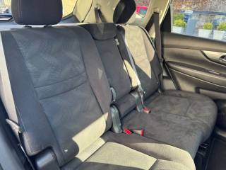 NISSAN X-Trail usata, con Autoradio