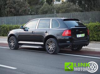 PORSCHE Cayenne usata, con Sedile posteriore sdoppiato