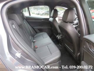 ALFA ROMEO Stelvio usata, con Autoradio digitale