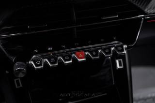 PEUGEOT 208 usata, con Luci diurne LED