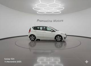 MERCEDES-BENZ A 180 usata, con Airbag