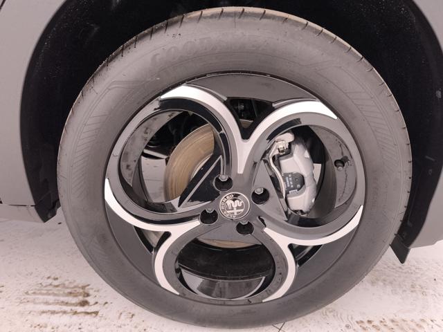 ALFA ROMEO Junior usata, con Sensori di parcheggio posteriori