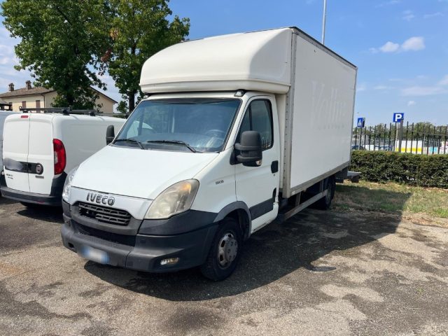 IVECO Daily usata 8