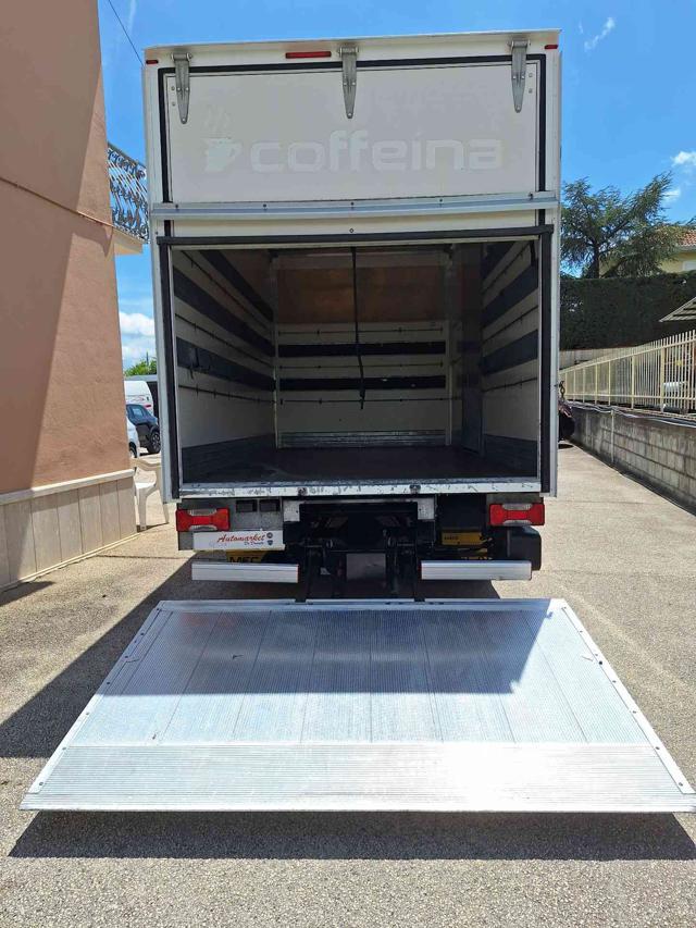 IVECO Daily usata 12