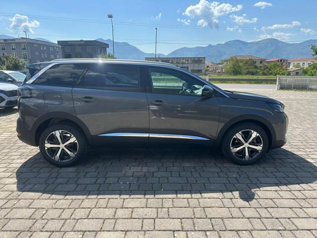 PEUGEOT 5008 usata, con Airbag laterali