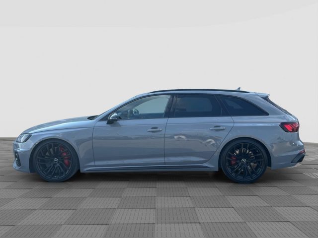 AUDI RS4 usata 1