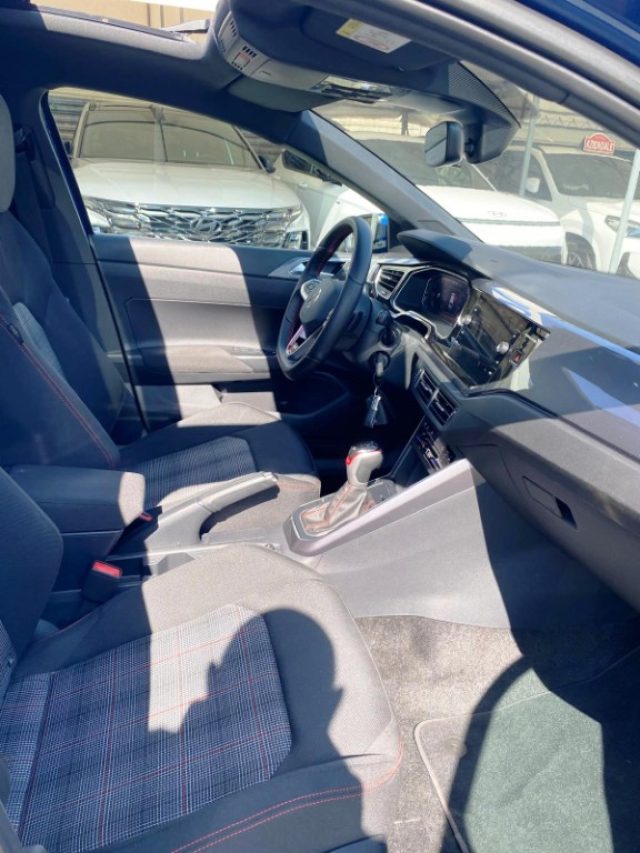 VOLKSWAGEN Polo usata, con Bracciolo