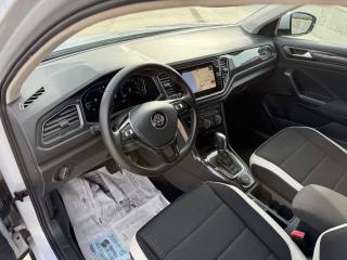 VOLKSWAGEN T-Roc usata, con Sensori di parcheggio posteriori