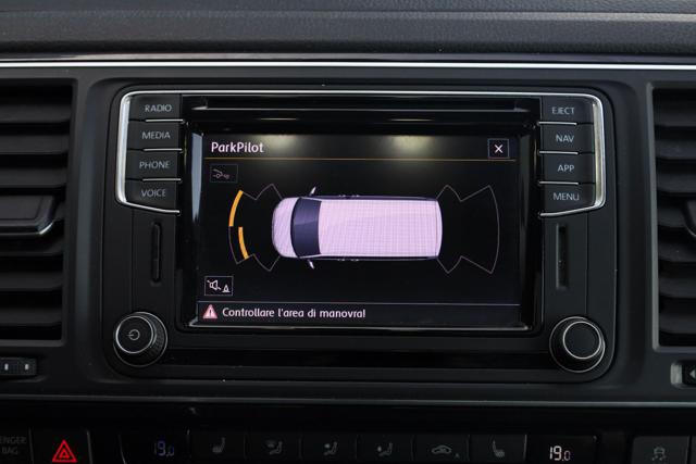 VOLKSWAGEN Multivan usata, con Vivavoce