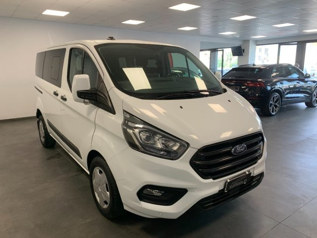 FORD Transit Custom usata, con Fari direzionali