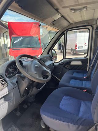 PEUGEOT Boxer usata, con Fendinebbia