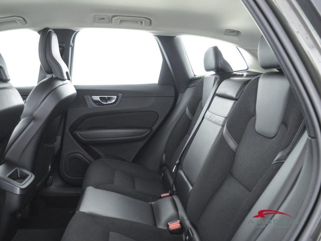 VOLVO XC60 usata 9
