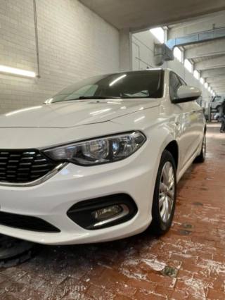 FIAT Tipo usata, con USB
