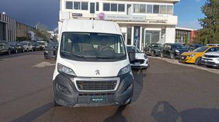 PEUGEOT Boxer usata, con Airbag