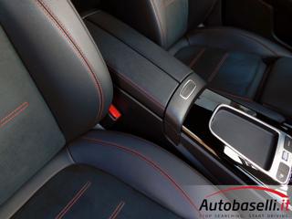 MERCEDES-BENZ CLA 200 usata, con Sistema di parcheggio automatico
