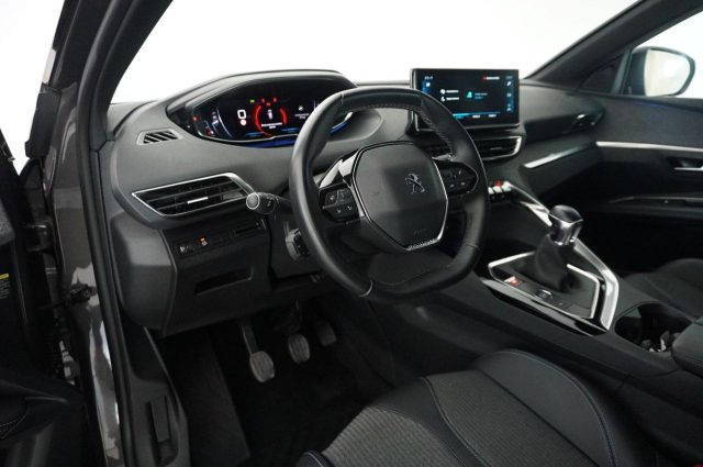 PEUGEOT 3008 usata, con Boardcomputer