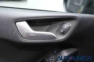 FORD Fiesta usata, con Riconoscimento dei segnali stradali