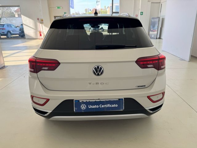 VOLKSWAGEN T-Roc usata, con Autoradio