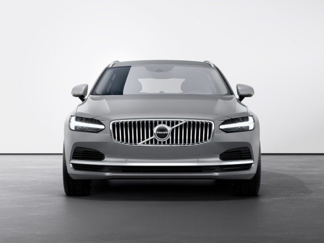 VOLVO V90 usata, con Alzacristalli elettrici