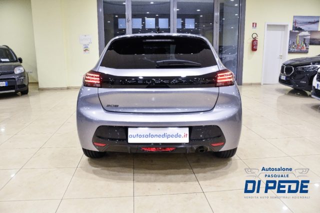 PEUGEOT 208 usata, con Boardcomputer