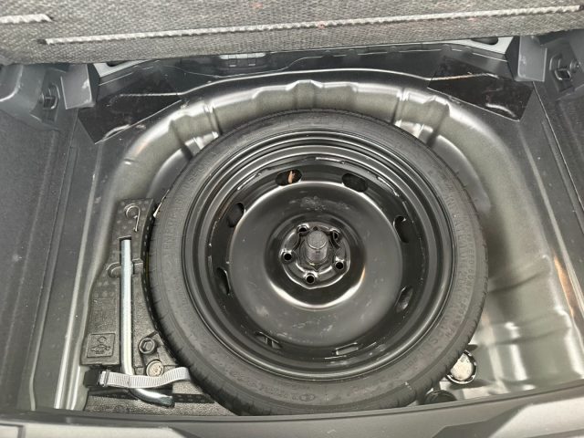 VOLKSWAGEN T-Roc usata, con Bluetooth