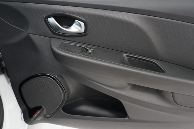 RENAULT Clio usata, con Apple CarPlay