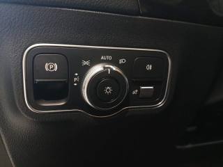 MERCEDES-BENZ B 180 usata, con Touch screen